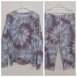 🏷Secret Treasures Tie Dyed sweat shirt / sweat pants